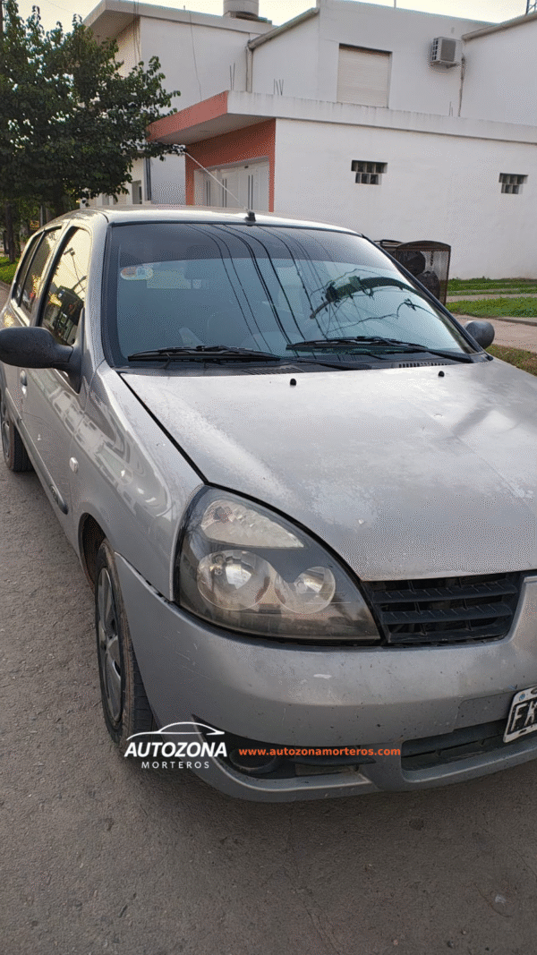 Renault Clio 1.6 Expression - Image 2