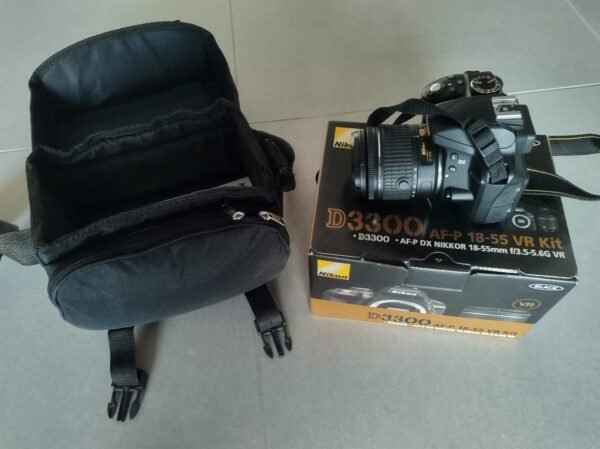 Nikon 3300
