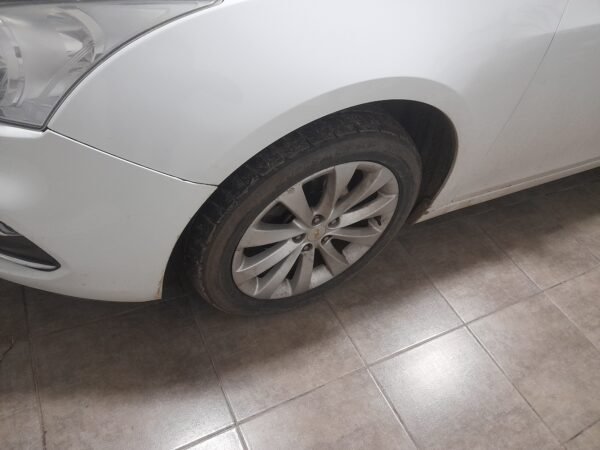 Chevrolet Cruze 4 Puertas, Ltz Automático 1.8 2015 - Image 8