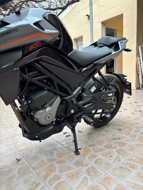 Cf Moto Nk300 2023 - Image 5