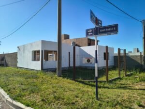 Casa esquina 360 m²