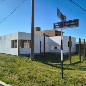 Casa esquina 360 m²